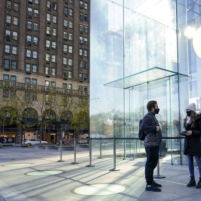 Apple, Omicron sebebiyle New York'taki mağazalarını kapattı