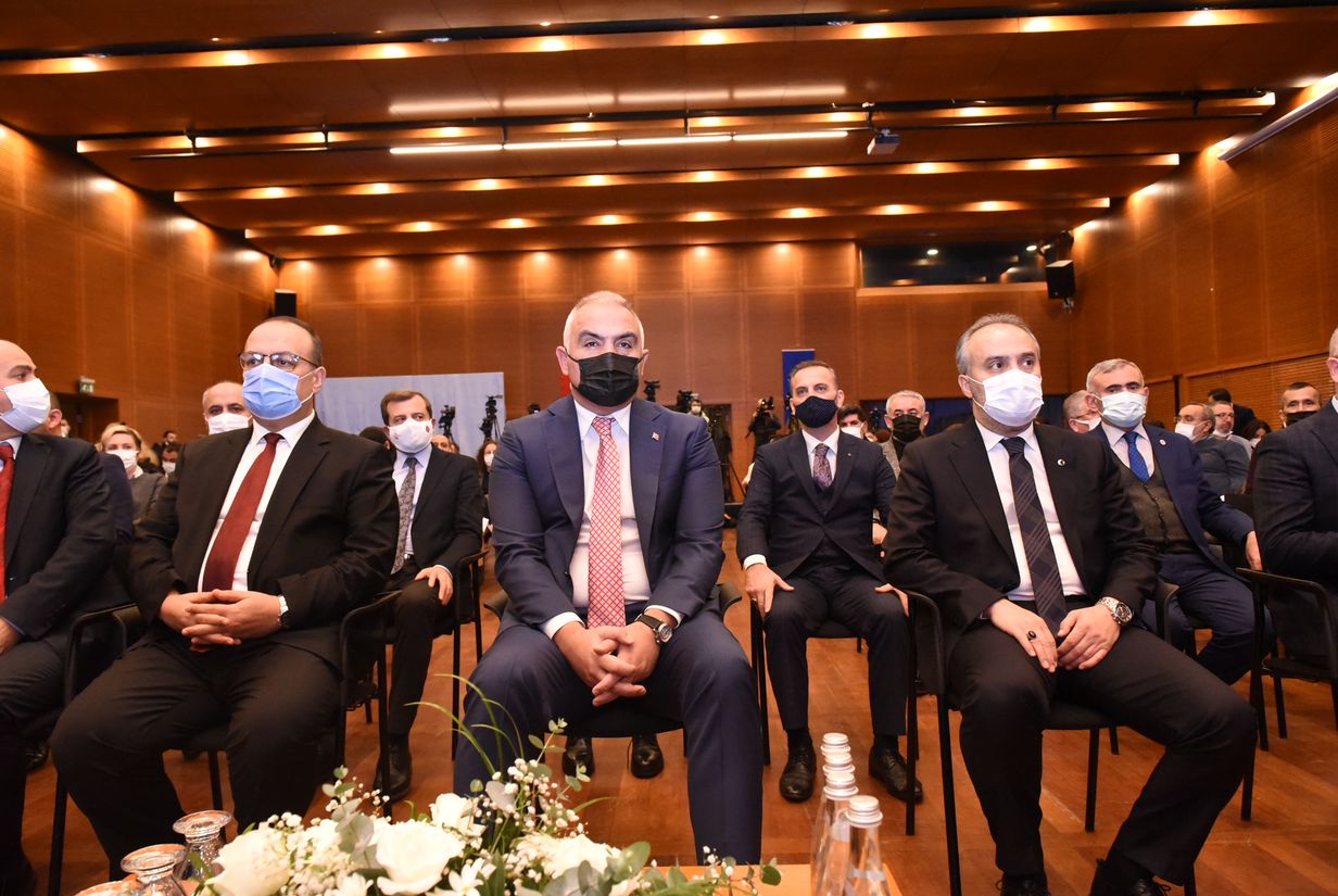 Bursa Valisi Yakup Canbolat  - Kültür ve Turizm Bakanı Mehmet Nuri Ersoy - Bursa Büyükşehir Belediye Başkanı Alinur Aktaş