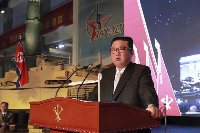 Kuzey Kore'den askerlere 'Kim Jong-un'a sadakat çağrısı  - Haberler