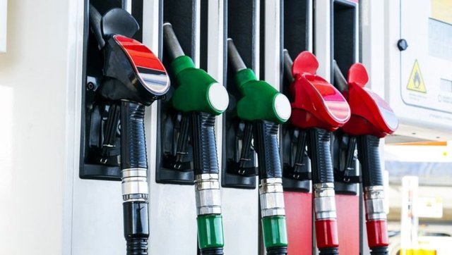 31 Aralık benzin fiyatları ne kadar oldu? 2022 Benzin, LPG, motorin güncel fiyatları açıklandı!