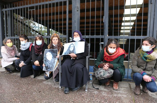 Gülistan Doku'nun ailesi oturma eylemi başlattı