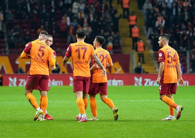 Galatasaray'ın Giresunspor maçı muhtemel 11'i
