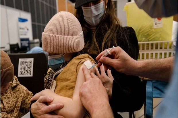 Kanada'nın Quebec eyaletinde aşı olmayanlar sağlık vergisi ödeyecek