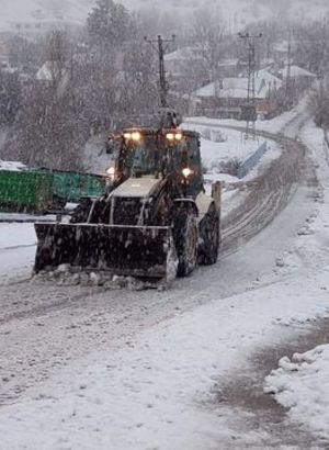 Son dakika: Tunceli'de eğitime kar engeli