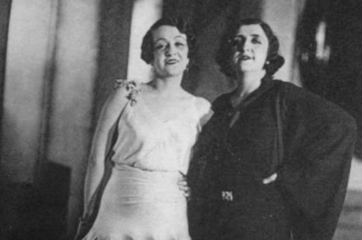 Bedia Muvahhit'in kariyerini Atatürk devam ettirdi
