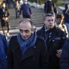 Fransa'da cumhurbaşkanı adayı Zemmour'a nefreti körükleme cezası