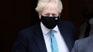 Boris Johnson'dan istifa açıklaması