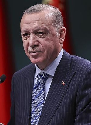 Cumhurbaşkanı Erdoğan: Türkçemizi korumak milli bir mücadeledir