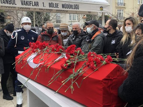 Vasiyeti gerçekleşti! Fatma Girik son yolculuğuna uğurlandı