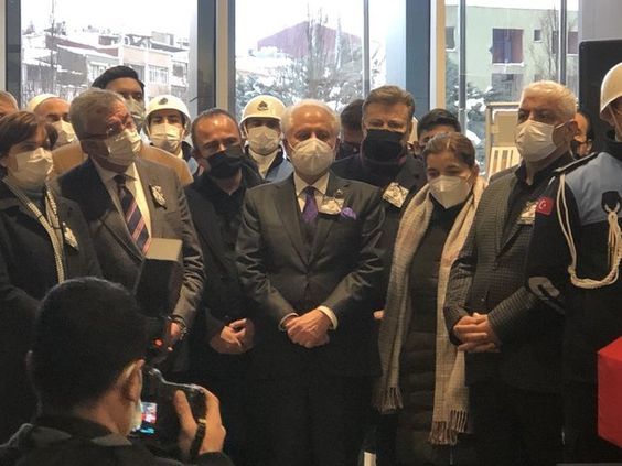 Vasiyeti gerçekleşti! Fatma Girik son yolculuğuna uğurlandı