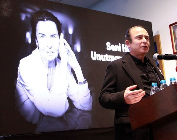 Vasiyeti gerçekleşti! Fatma Girik son yolculuğuna uğurlandı