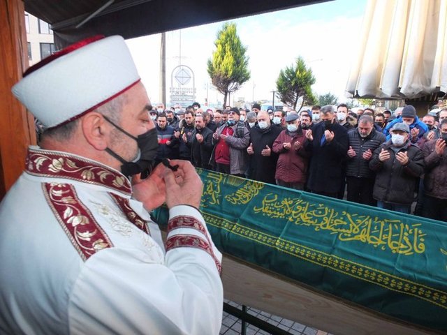 Şafak Mahmutyazıcıoğlu'nun eski eşi Benan Kocadereli'den paylaşım! Benan Kocadereli'den Şafak Mahmutyazıcıoğlu ile ilgili ilk sözler... - Haberler