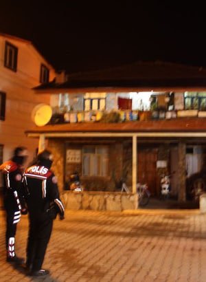 Marmaris'te eski koca dehşeti: 1'i ağır 3 yaralı