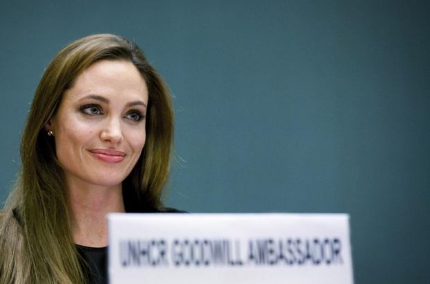 Angelina Jolie'den çağrı: Afgan mültecileri destekleyin