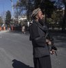 Silahlı Taliban üyelerine lunapark yasağı thumbnail