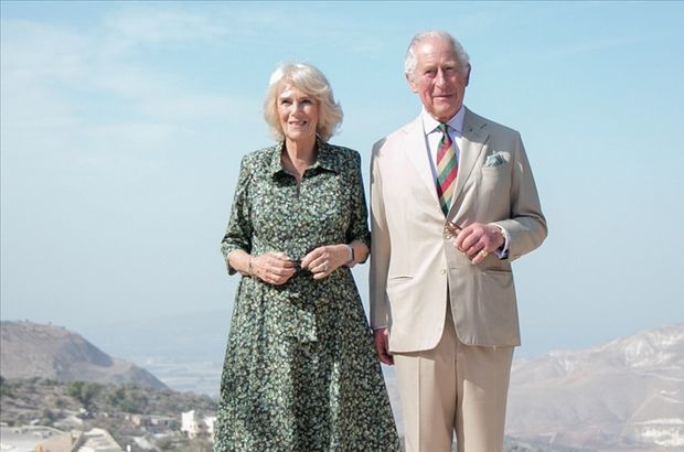 Prens Charles kral olduğunda eşi Camilla kraliçe olacak