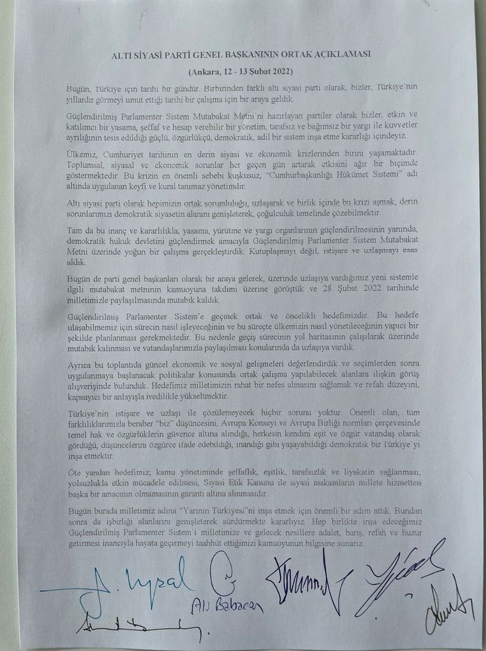 Öte yandan dün açıklanan ortak metnin imzalı hali de paylaşıldı. 6 liderin hatıra olarak imzalanan ortak metni aldığı da açıklandı