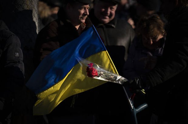 Ukrayna'da sıkı yönetim ilan edildi!