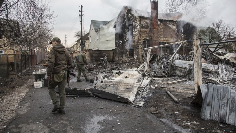 Rusya Ukrayna'da ilerliyor: Mariupol kentleri füzelerle vuruluyor