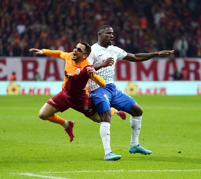 Galatasaray-Rizespor maçının tartışmalı kararlarını yorumladılar