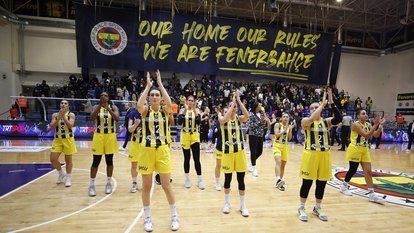 Fenerbahçe Safiport 1-0 öne geçti