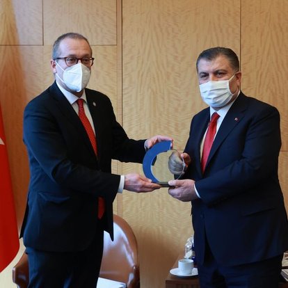 DSÖ'den Türkiye'ye 'salgınla mücadele' ödülü