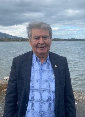 Foça'da deniz 20 metre çekildi