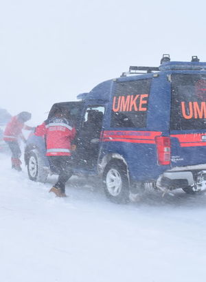 Mahsur kalan 18 kişi kurtarıldı