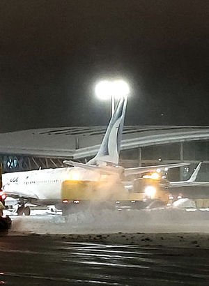 Son dakika: İstanbul'da hava ulaşımına kar engeli