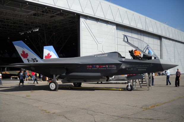 Kanada, 88 adet F-35 savaş uçağı alacak
