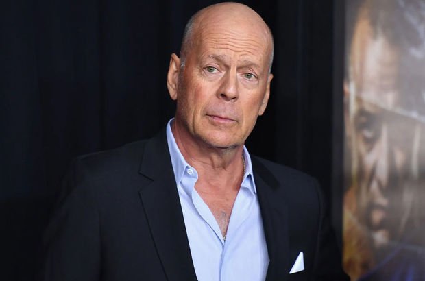 Bruce Willis'ten kötü haber!