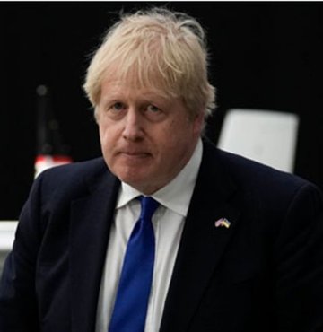 Rusya, İngiltere Başbakanı Boris Johnson, Dışişleri Bakanı Liz Truss ve Savunma Bakanı Ben Wallace’ın aralarında bulunduğu 13 üst düzey yönetici hakkında yaptırım kararı aldı