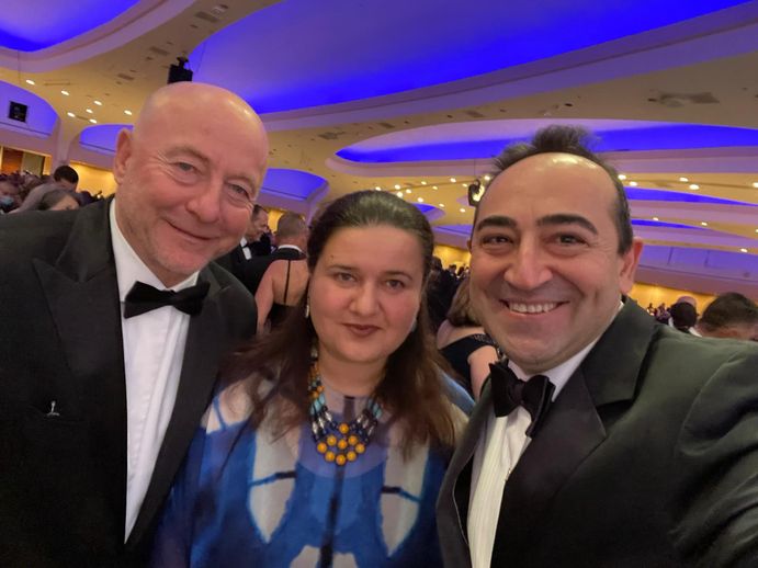 ABD'nin Ukrayna Büyükelçisi Oksana Markarova ve Ciner Medya ABD Temsilcisi Ali Çınar