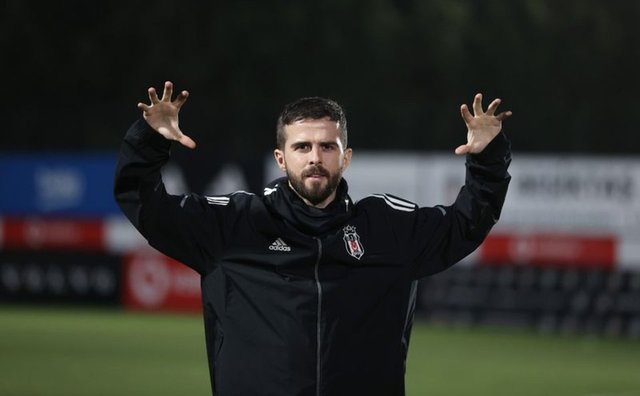 Son dakika: Beşiktaş, Alexander Sörloth için görüşmelere başlıyor! - Son dakika BJK haberleri
