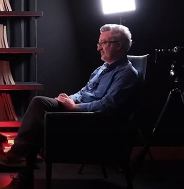 Bahçeşehir Üniversitesi Dijital Oyun Tasarımı Lisans Bölüm Başkanı Dr. Güven Çatak, ‘Kadir Kaymakçı’yla Konuşmadık Demeyiz’de Türkiye’de dijital oyun pazarının geldiği noktayı anlattı: “Mobil oyun pazarında dünyanın gözü Türkiye’nin üzerinde. Her gün 50 milyon, 70 milyon dolar yatırım haberi alıyoruz. Türkiye için ‘oyun’ zamanı...”