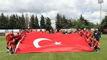 Galatasaray, Antalyaspor maçına hazır
