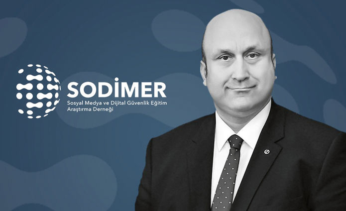 Sosyal Medya ve Dijital Güvenlik Eğitim Araştırma Merkezi (SODİMER) Başkanı Prof. Dr. Levent Eraslan