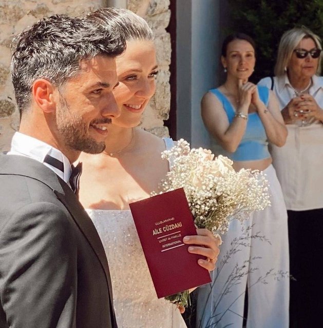 Melis Birkan ile Aras Aydın evlendi! Melis Birkan'ın eşi Aras Aydın ...