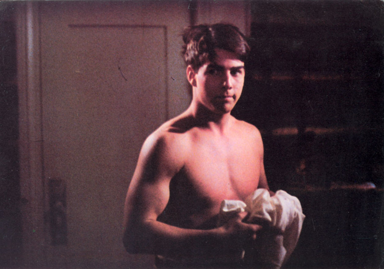 Tom Cruise, “Losin' It”de rol aldığında 19 yaşındaydı. 