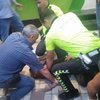 Baltayla ATM'ye saldırdı