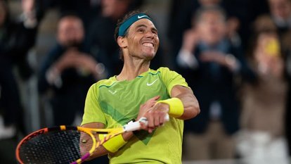Nadal, Djokovic'i eledi yolu yarıladı