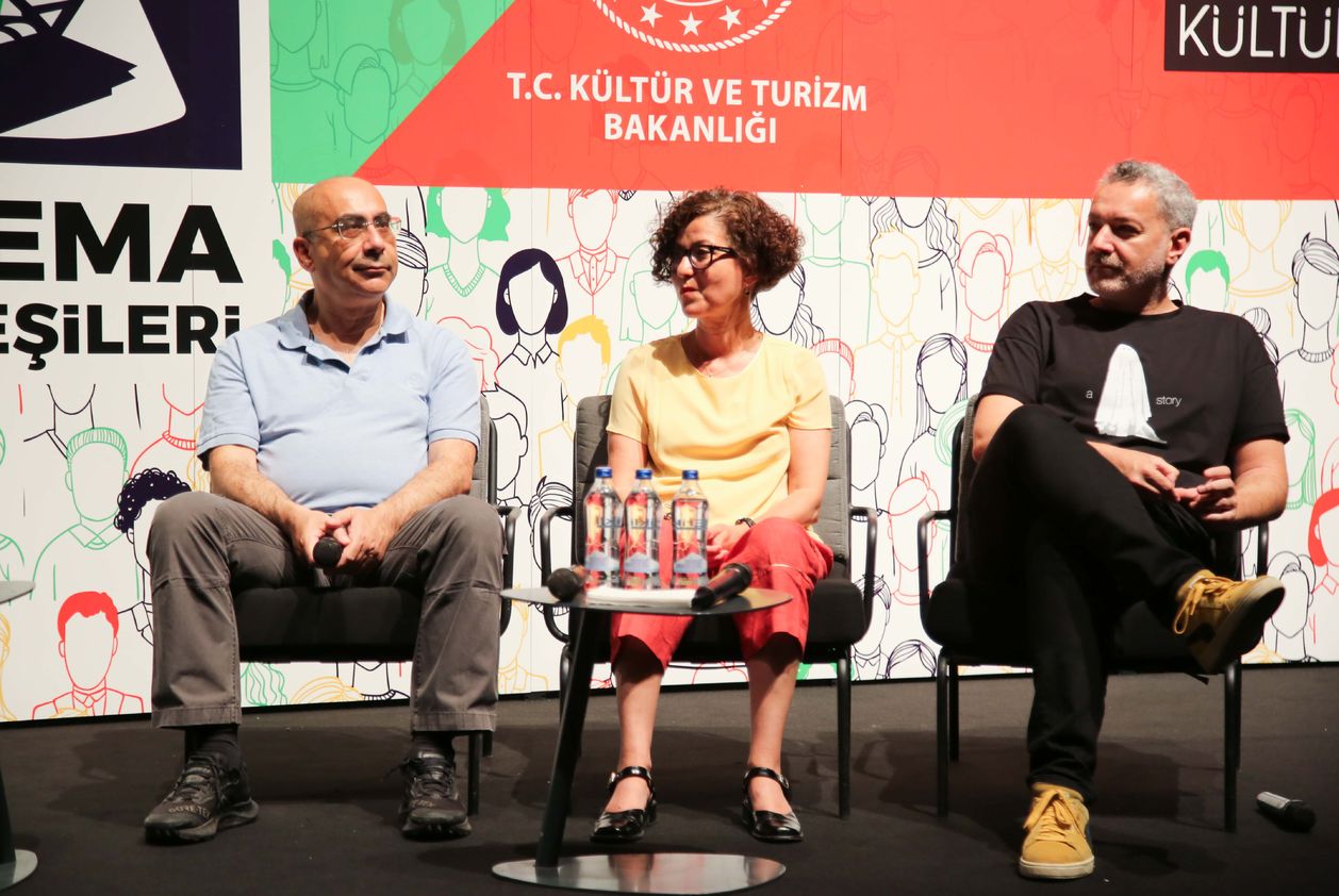 Derviş Zaim - Gülin Üstün - Kerem Ayan