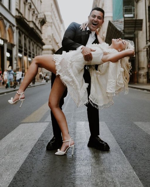 Mustafa Sandal ve Melis Sütşurup evlendi! Roma'daki törende 'Evet' dediler - Günün Magazin Haberleri