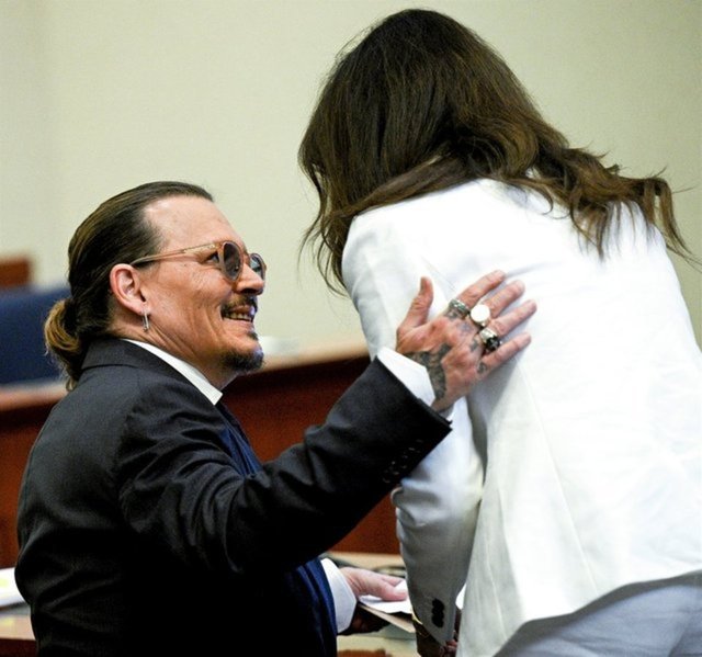 Johnny Depp'in avukatı Camille Vasquez'in talipleri arttı!