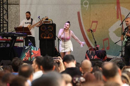 Ceylan Ertem'le 'Cuma İş Çıkışı' konser keyfi