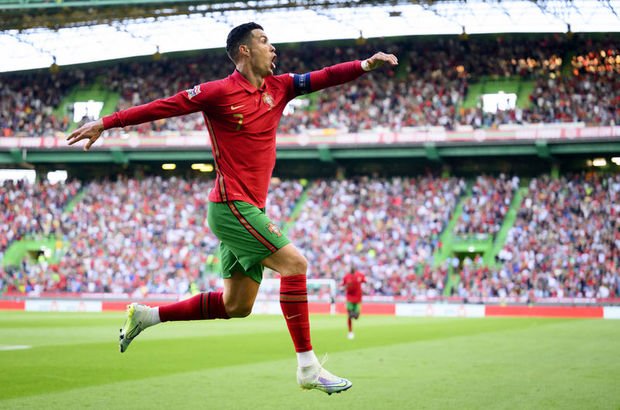 Ronaldo, 20 sezona 815 gol sığdırdı