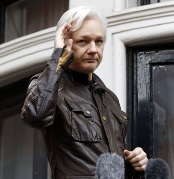 İngiltere'de Assange'ın iade edilmesi kararı imzalandı