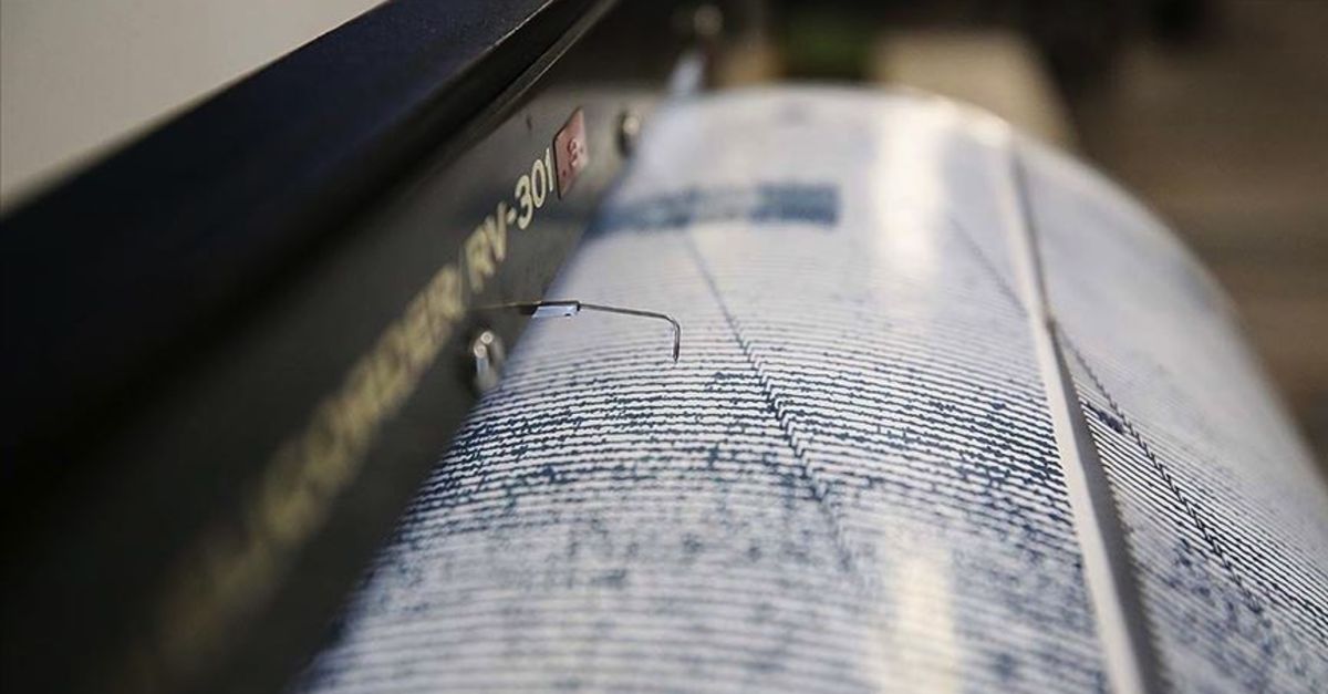 Son dakika: Afganistan'da 5,9 büyüklüğünde deprem