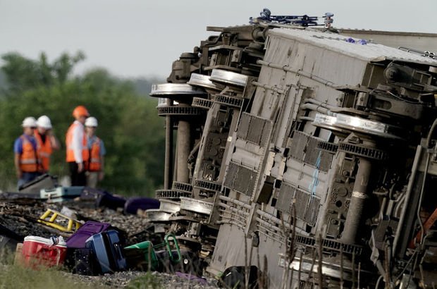 ABD'de tren kazası: 3 ölü, 40 yaralı