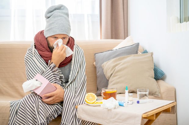 Yetişkinlerde soğuk algınlığı belirtileri 